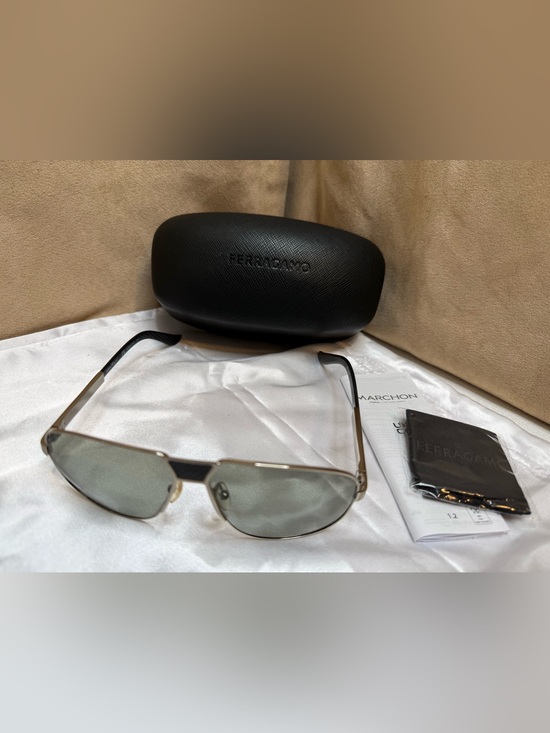 Salvatore Ferragamo Other - Salvatore Ferragamo SF137SP Polarized Aviator Sunglasses Gunmetal Italy